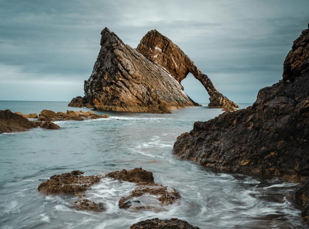 Bow Fiddle Rock, Schottland